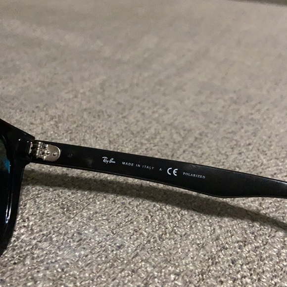 Rayban RB4147 polarized green solid color with black frames - Picture 7 of 13